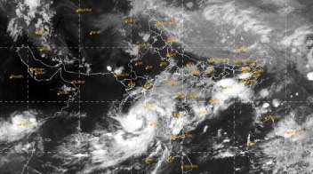 વાવાઝોડું 'નિસર્ગ': મુંબઇના દરિયાકાંઠે આજે ટકરાશે તુફાન નિસર્ગ, મુંબઈ અને આજુબાજુના વિસ્તારોમાં મચાવી શકે છે તબાહી !